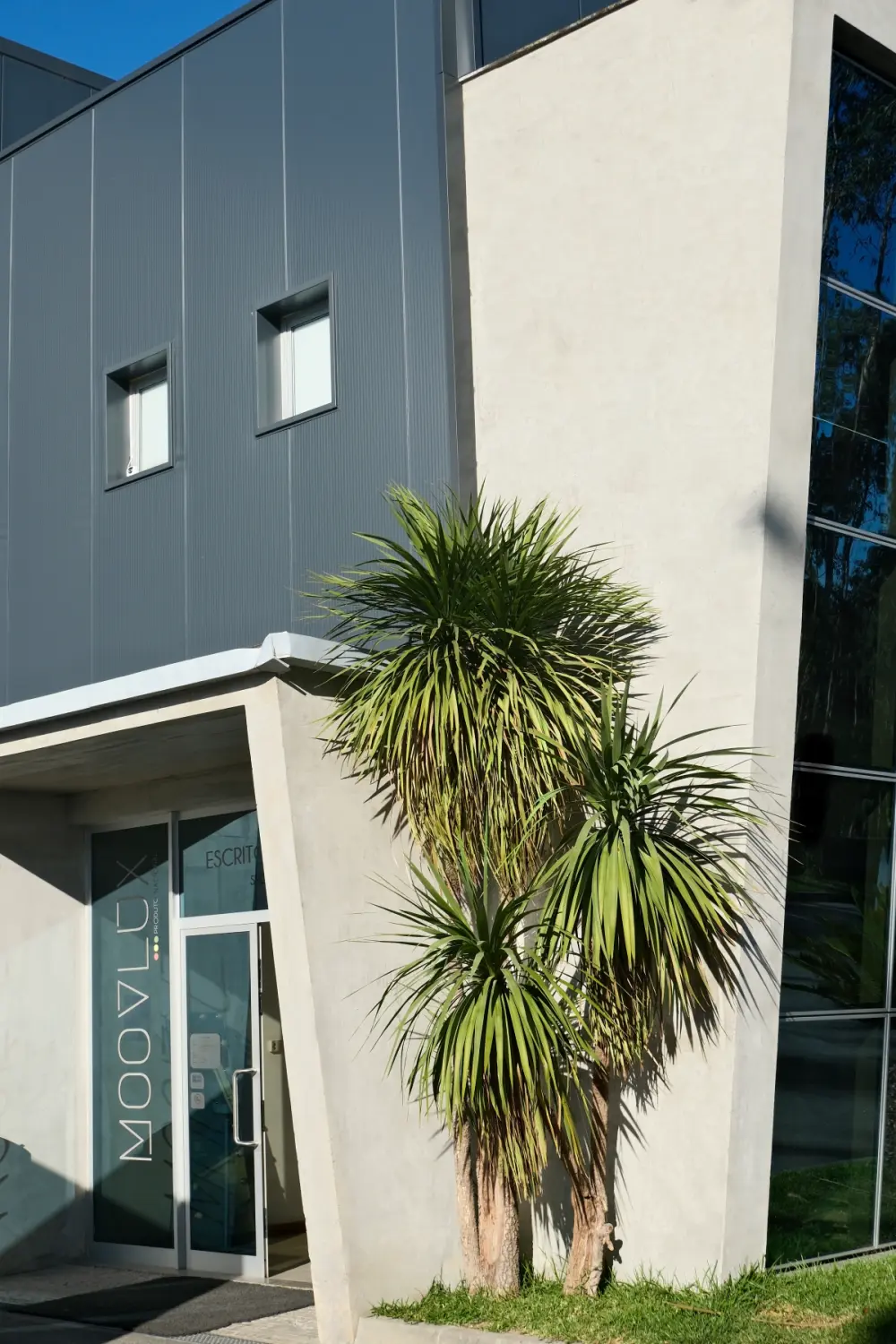 Vista exterior da empresa